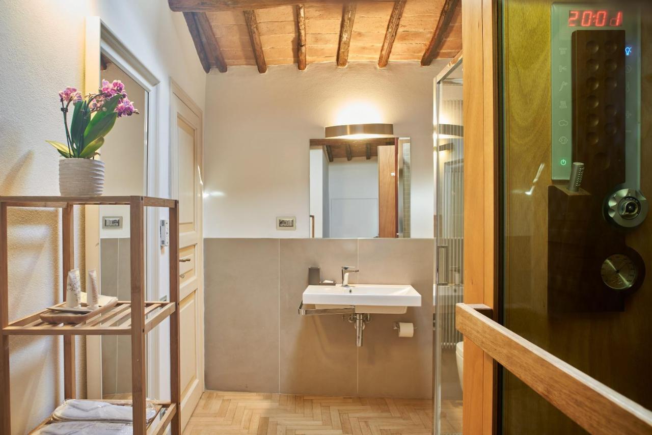 B&B Le Logge Luxury Rooms Siena Eksteriør billede