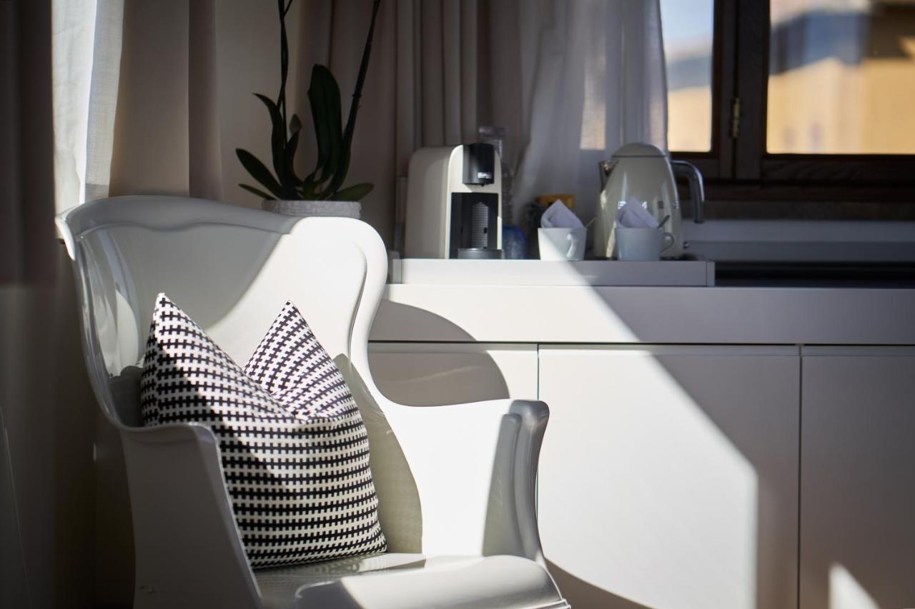 B&B Le Logge Luxury Rooms Siena Eksteriør billede