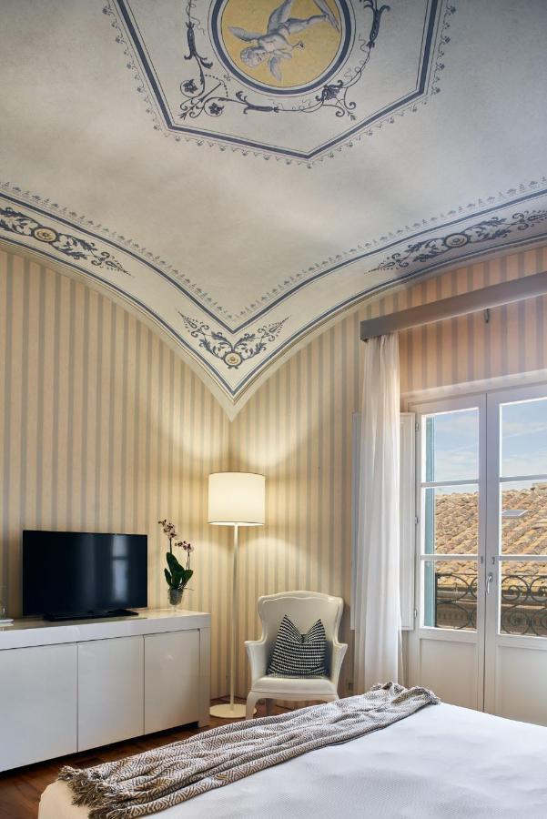 B&B Le Logge Luxury Rooms Siena Eksteriør billede
