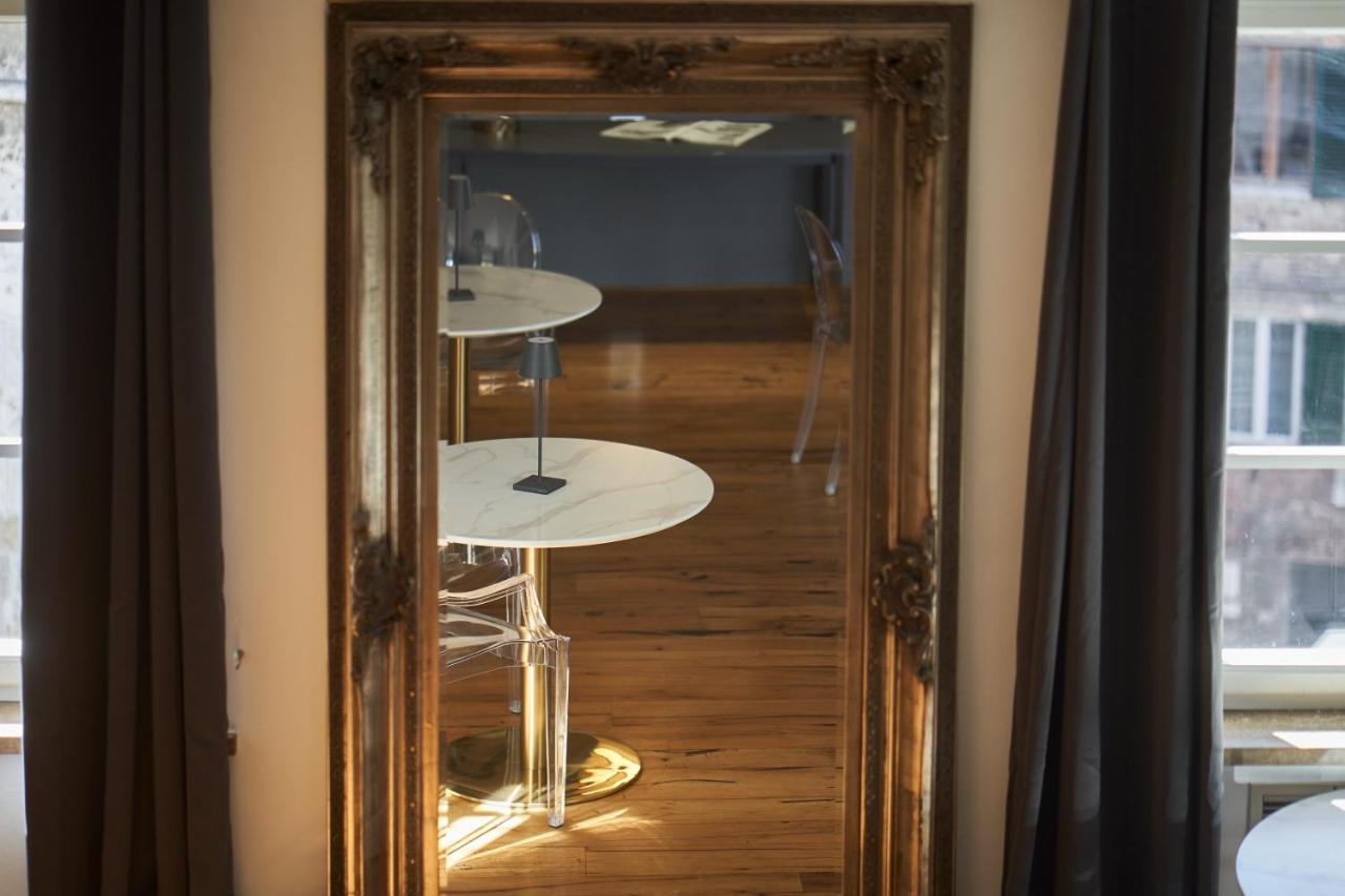 B&B Le Logge Luxury Rooms Siena Eksteriør billede