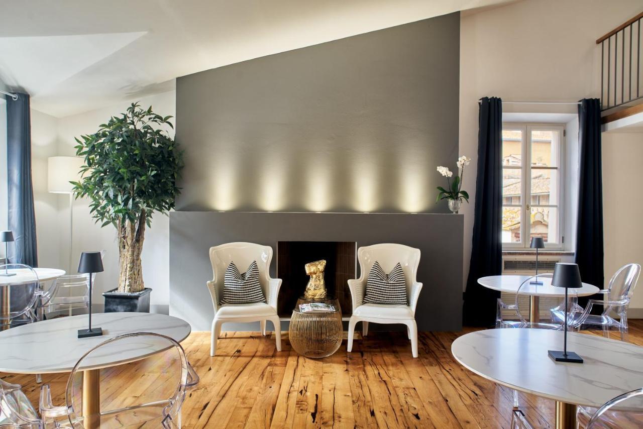 B&B Le Logge Luxury Rooms Siena Eksteriør billede